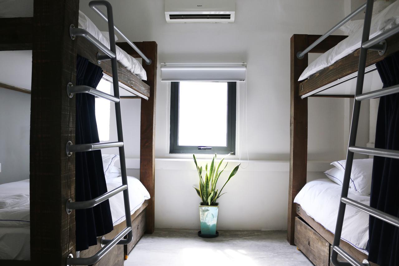 The Dorm Saigon (Adults Only) Albergue Ciudad Ho Chi Minh  Exterior foto